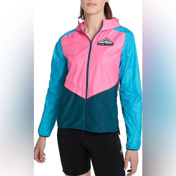Nike Women’s Shield Trail Running Jacket - L - Picture 1 of 12